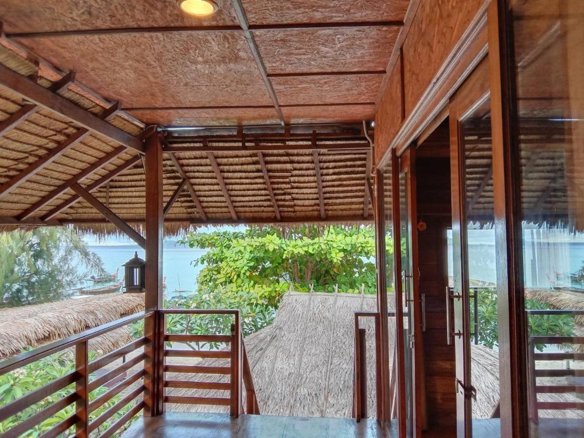 Sea To Moon Lipe Bed and Breakfast Exterior foto